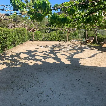 T2 En Rez De Jardin Avec Piscine شقة